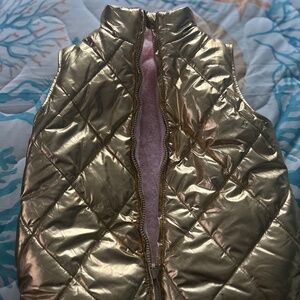 Size 9/10 girls reversible vest